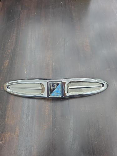 Vespa ulma leg shield trim - vespa,